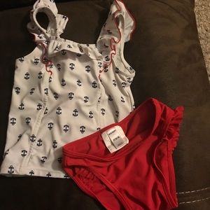 3T Old Navy swimsuit GUC